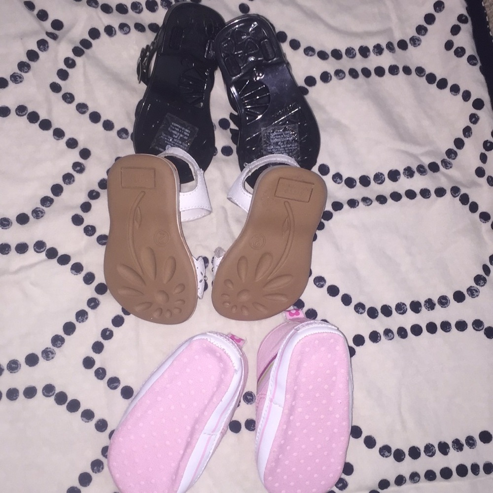 3 pack infant shoes - Picture 3 of 4